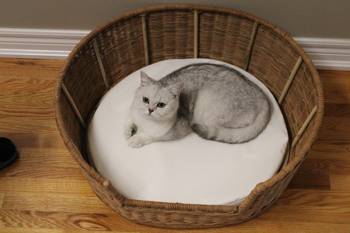 SnuggleNest Basket Pet Bed